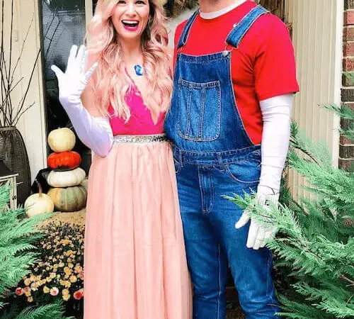 Sexy Couple Costume Idea: Spice Up Your Halloween