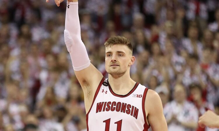 Wisconsin Basketball Bracketology