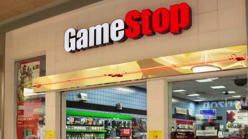 GameStop (GME) Stock: A Rollercoaster Ride in the World of Wall Street”