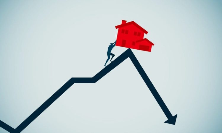 A Looming Crisis: The Potential for a Real Estate Housing Market Crash