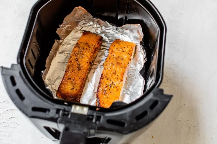 Foil in Air Fryer: A Double-Edged Sword