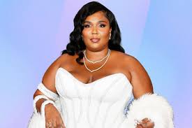 Lizzo’s Journey with Weight: A Reflection on Body Positivity, Health, and Self-Acceptance